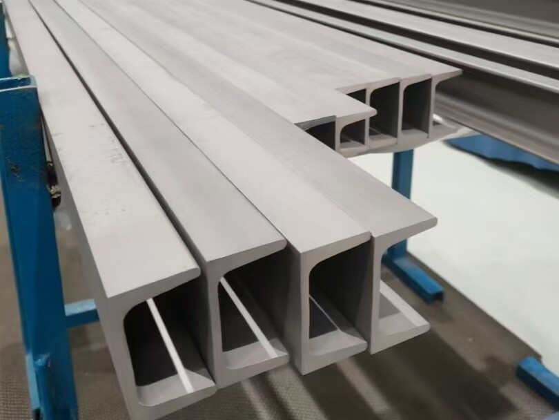 Титановая U-образная канавка