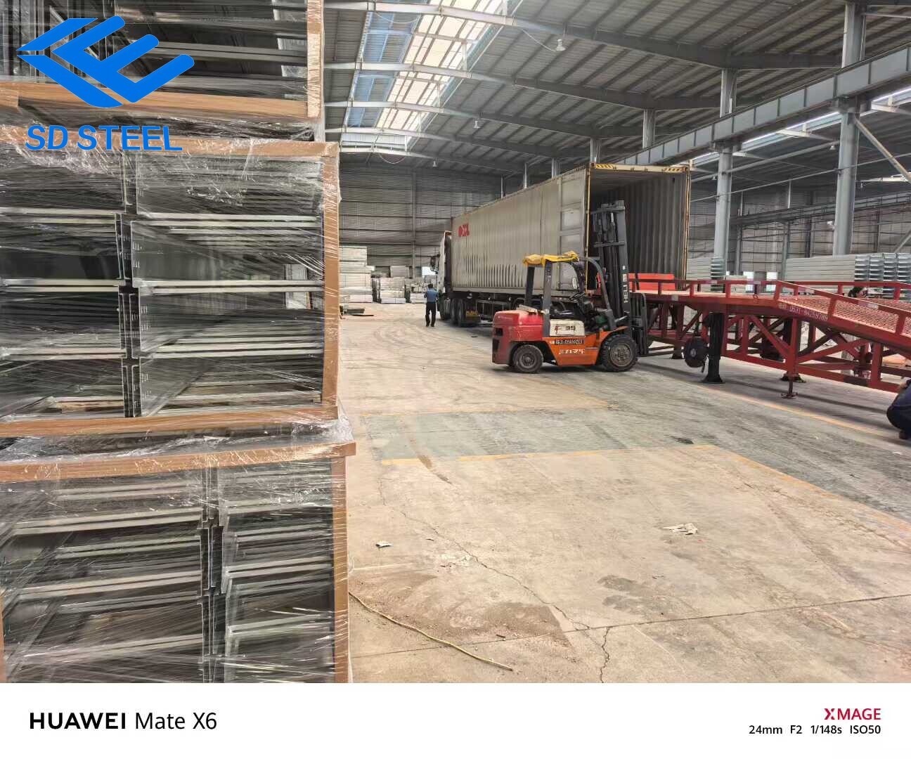 أحواض الكابلات المجلفنة