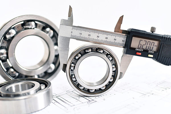 HZK conveyor-specific ball bearings feature low friction, high speed, and can withstand radial and axial loads. They offer excellent sealing and dustproof performance, making them suitable for conveying equipment in logistics, mining, and other industries. They operate stably and are easy to maintain.