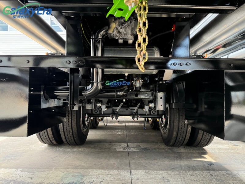 Citerne semi-remorque pour carburant diesel