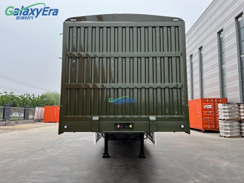 Remorque semi-porteuse à claire-voie