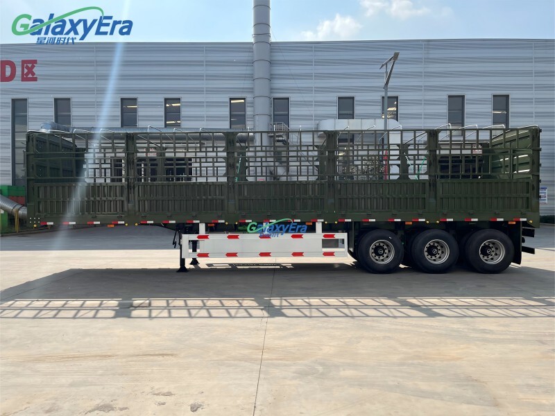 Remorque semi-porteuse à claire-voie