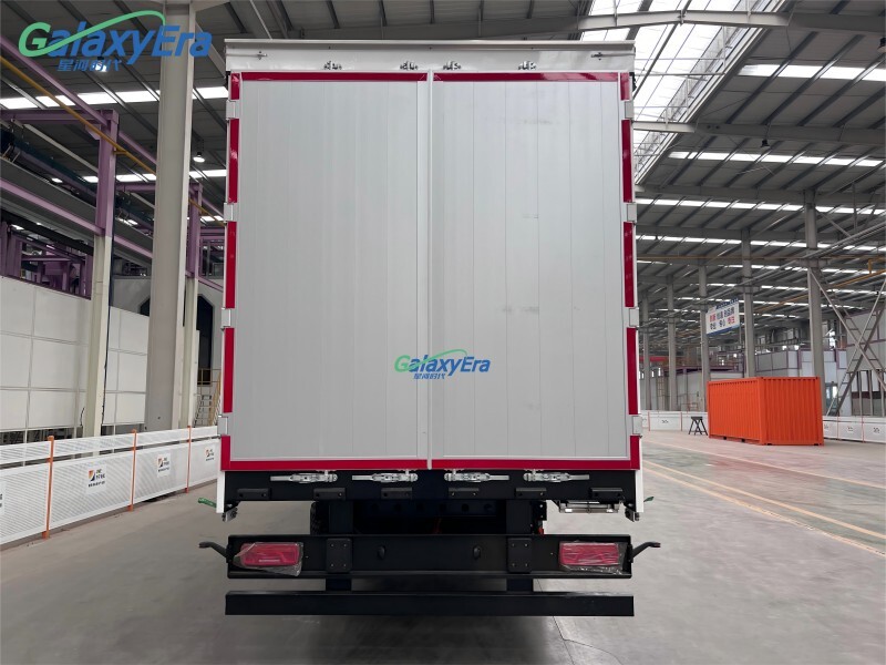 Remorque à 3 essieux à rideaux latéraux à vendre