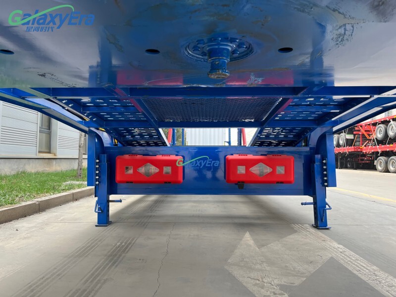 Semi-remorque pour transport de voitures