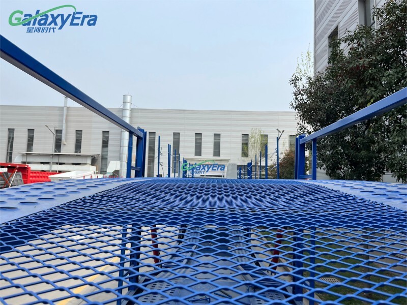 Semi-remorque pour transport de voitures