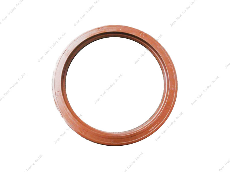 Hub oil seal