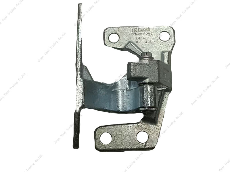 Left door hinge