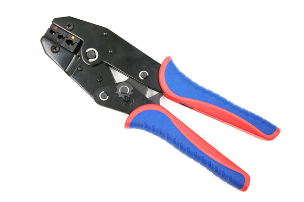 Terminales aislados y herramientas de crimpado para conectores LXR-30J Terminales aislados y herramientas de crimpado para conectores LXR-30J