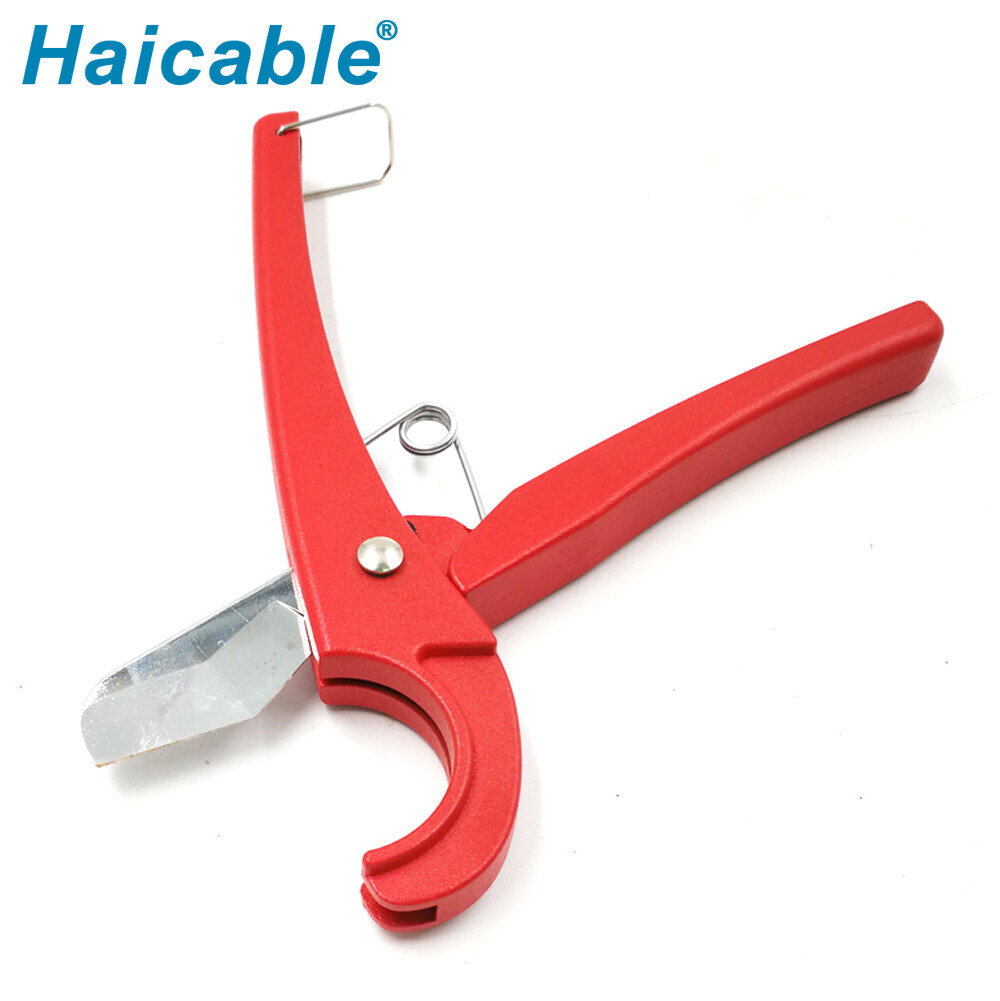 Cortador de tubos de PVC Max Ø33mm PC-0815 Cortador de tubos de PVC Max Ø33mm PC-0815