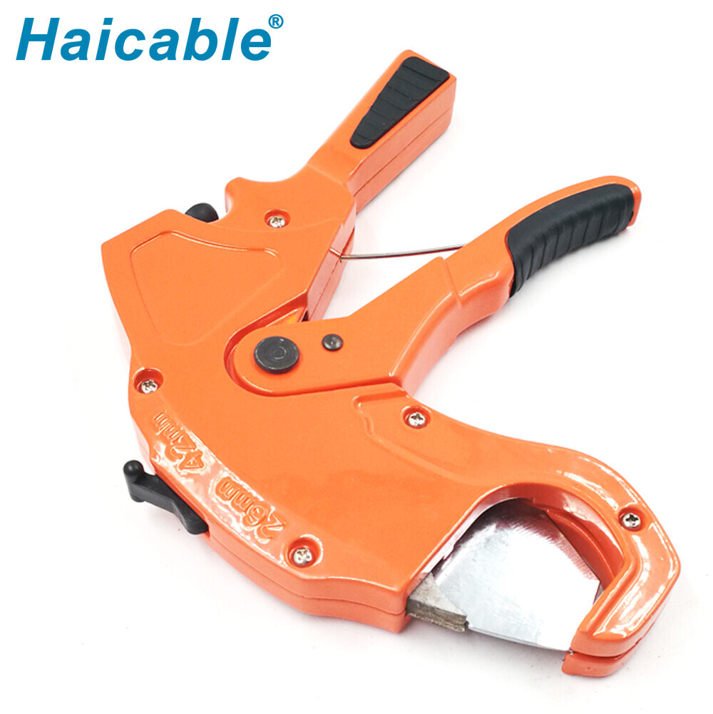 Cortador de tubos de PVC Max Ø42mm PC-0817