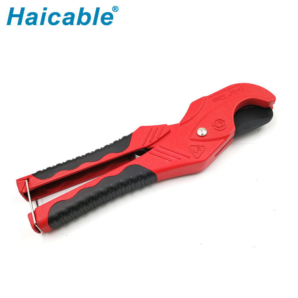 Cortador de tubos de PVC de máximo Ø33mm PC-0814