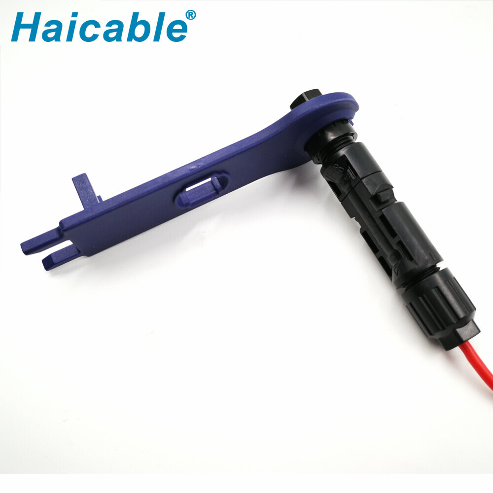 Herramientas de desconexión para conectores de paneles solares MC4