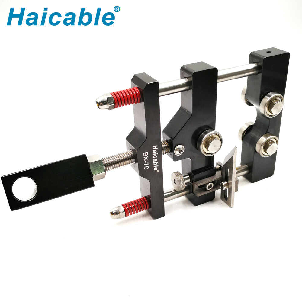 Pelacables BX-70 para cables de hasta Φ68 mm