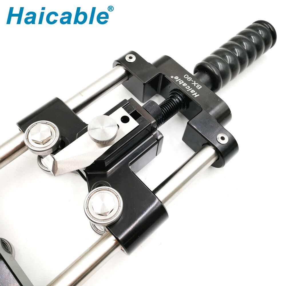 Pelacables para cables de hasta Ø90 mm BX-90