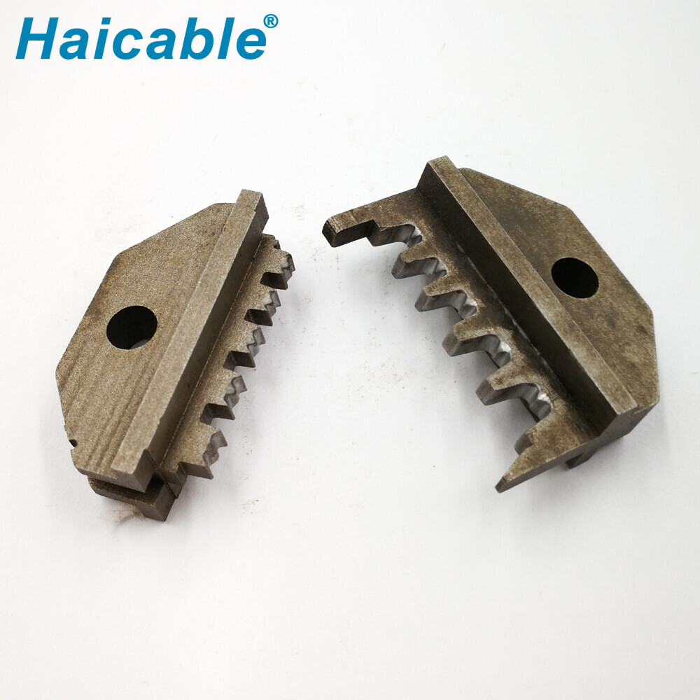 Aerolíneas de enchufes de contacto girados 157 troqueles