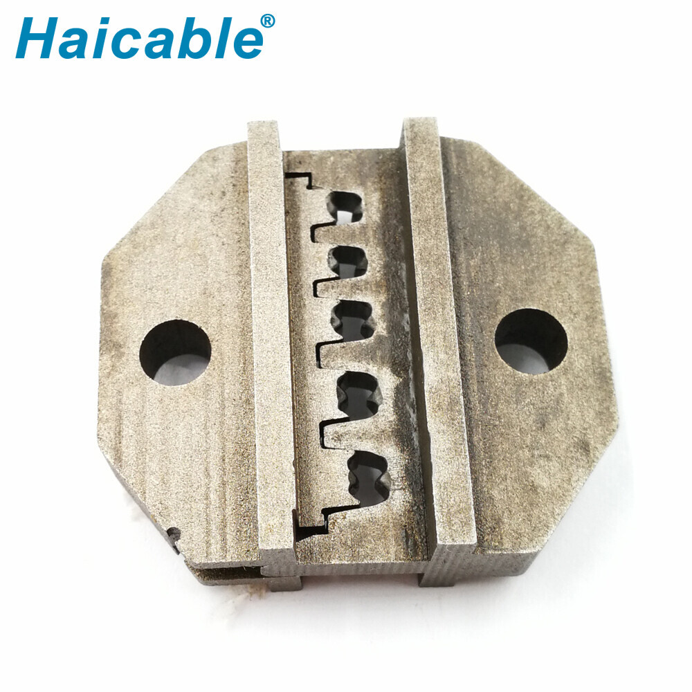 Aerolíneas de enchufes de contacto girados 157 troqueles