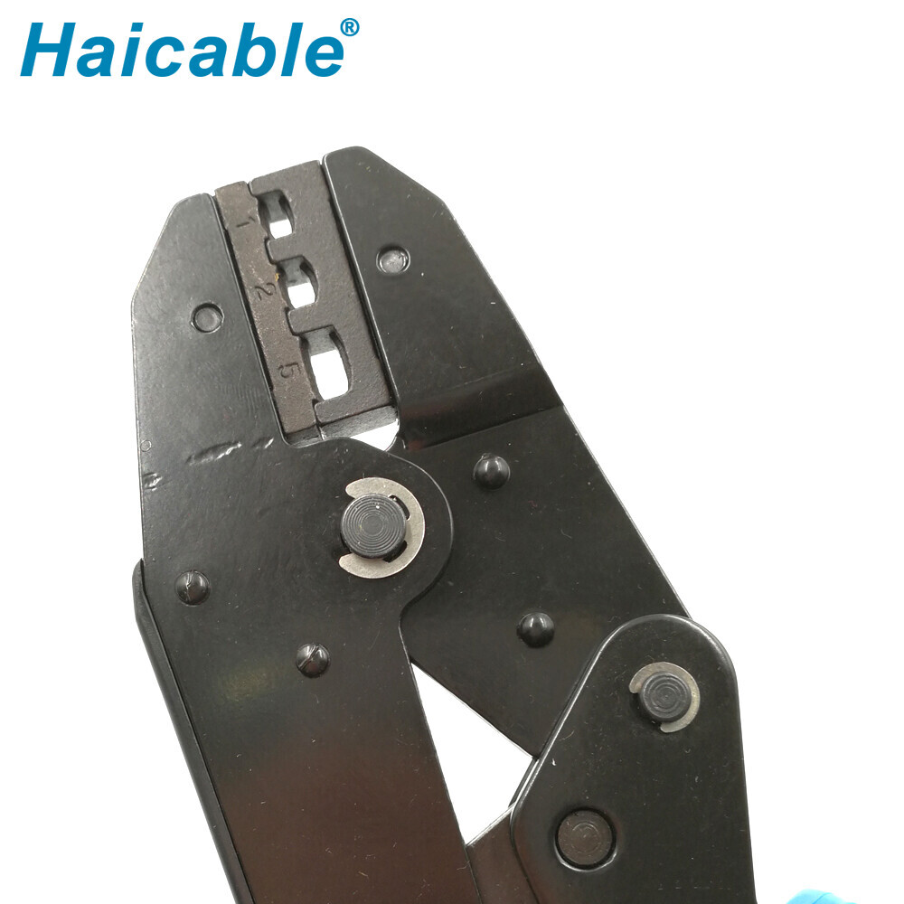 Herramientas de prensado para terminales cerrados LX-103