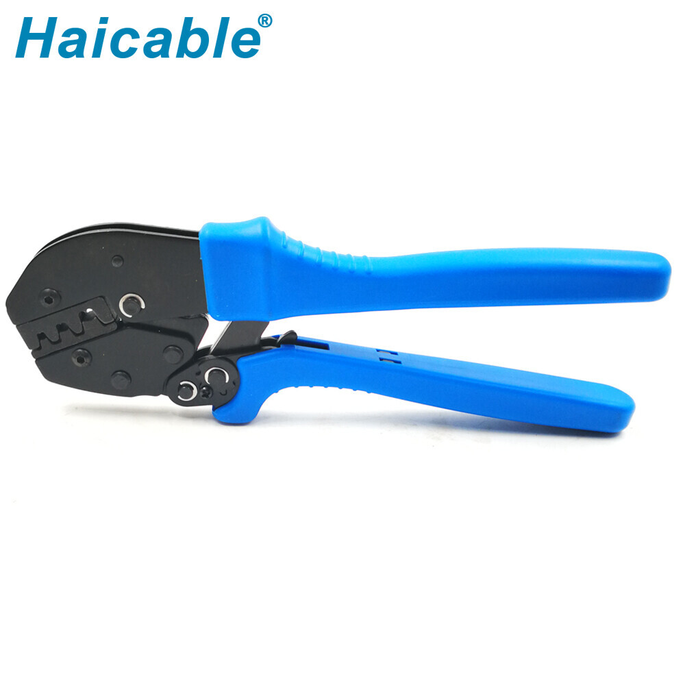 Receptáculos No Aislados Y Herramientas De Crimpado De Pestañas AP-03B