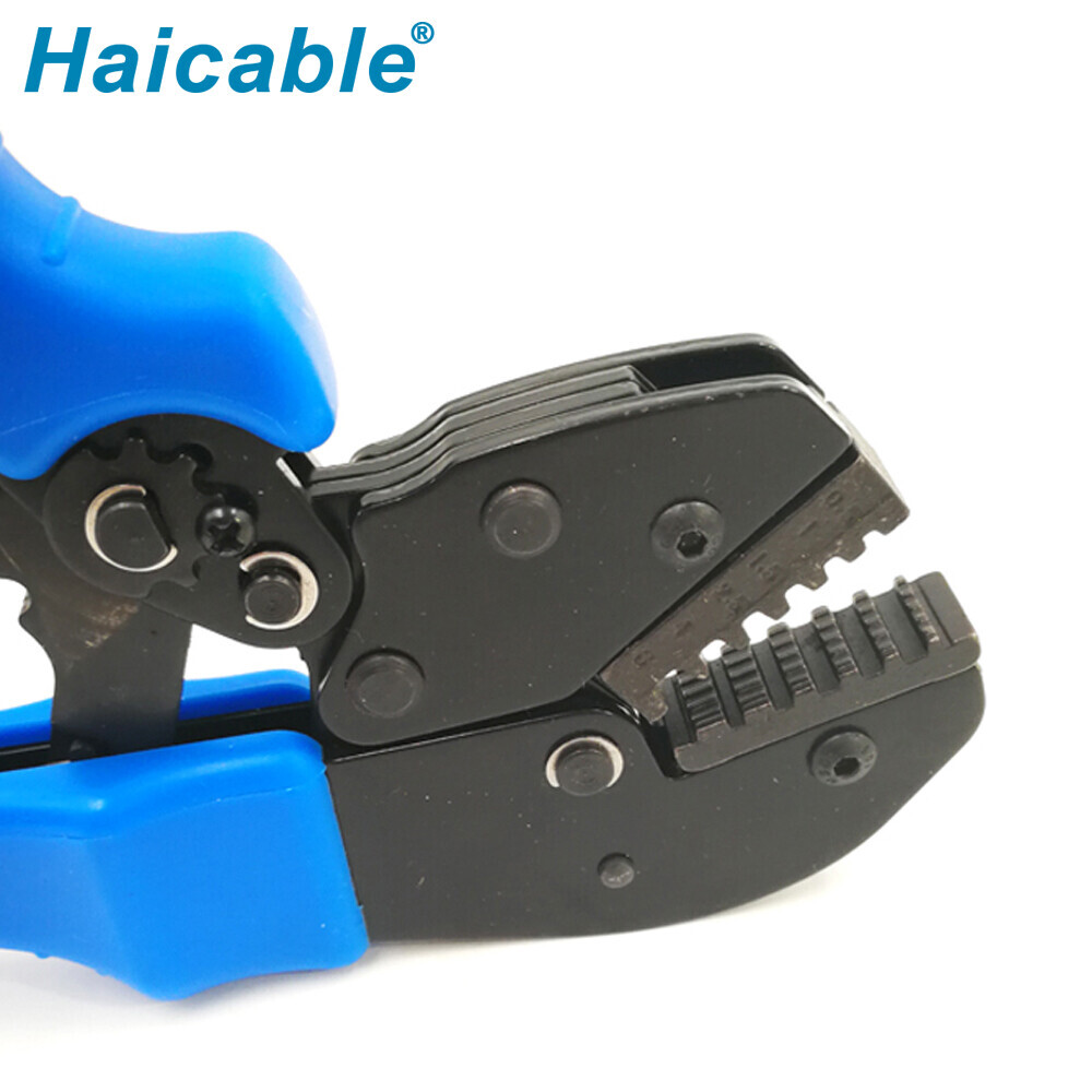 Herramientas de Crimpado para Fundas Terminales y Ferrulas para Cables AP-06WF