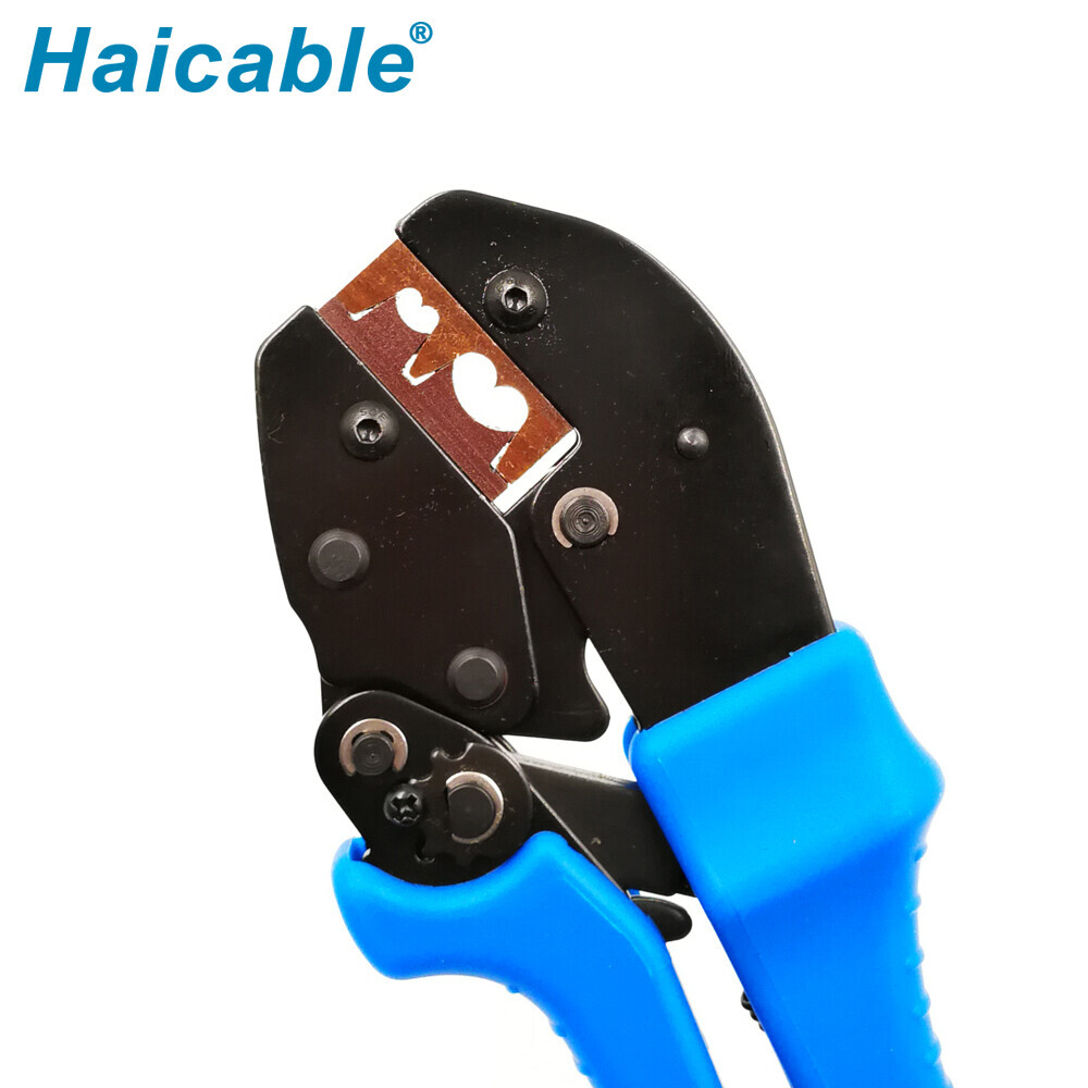 Herramientas de Crimpado para Terminales de Nariz Abierta AP-1060A