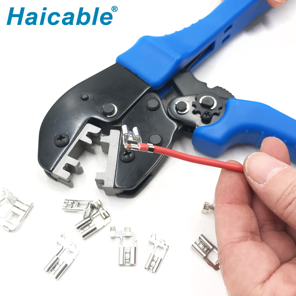 Herramientas de crimpado para terminales de bandera no aislados de 90° AP-0506FL