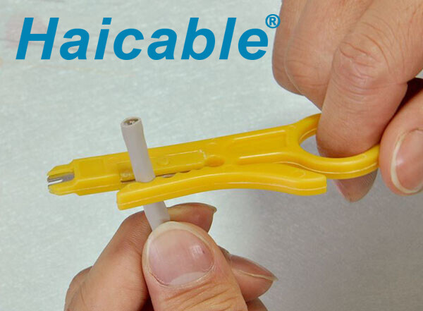 Herramienta de pelado de cables UTP/STP HT-318M