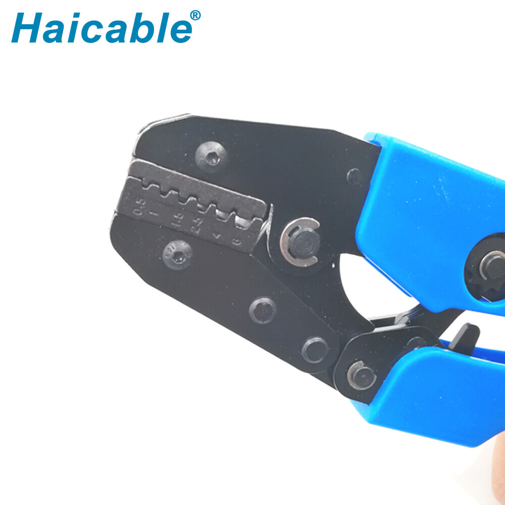 Herramientas de crimpado para fundas terminales y férulas para cables AN-06WF
