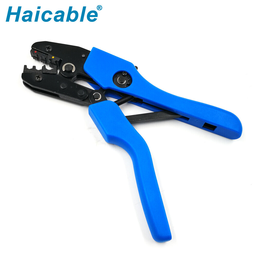 Terminales aislados y herramientas de crimpado de conectores AN-30J