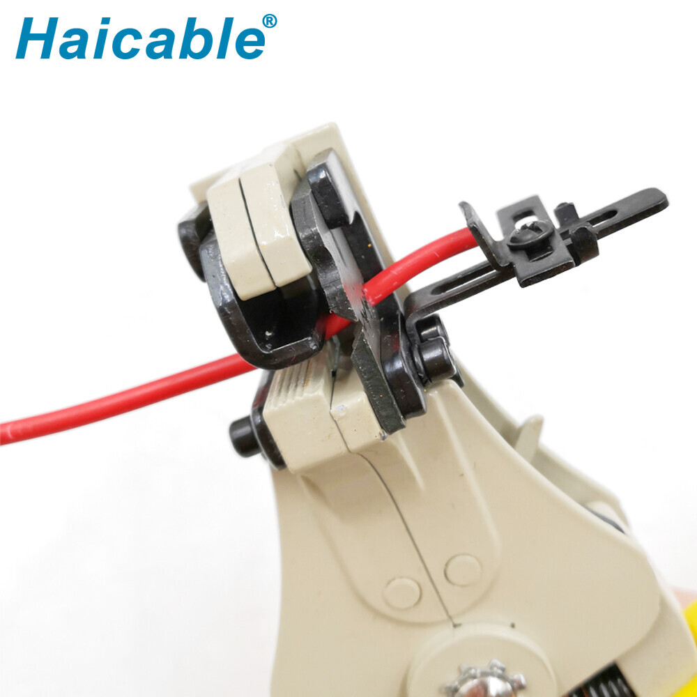 Pelado de cables de hasta 3,2 mm² LX-700A/B/N