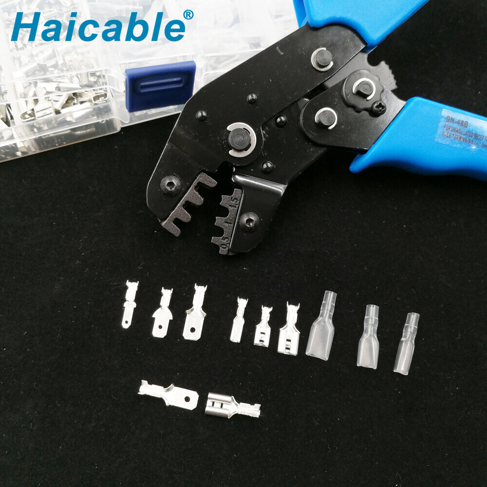 Juegos de Herramientas para Crimpar Terminales KIT-48BS