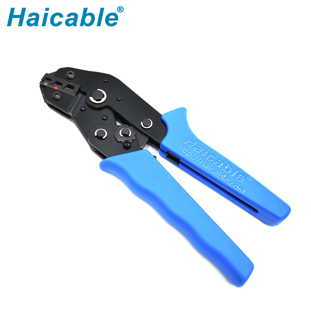 Terminales aislados y herramienta de crimpado para conectores SN-02C Terminales aislados y herramienta de crimpado para conectores SN-02C