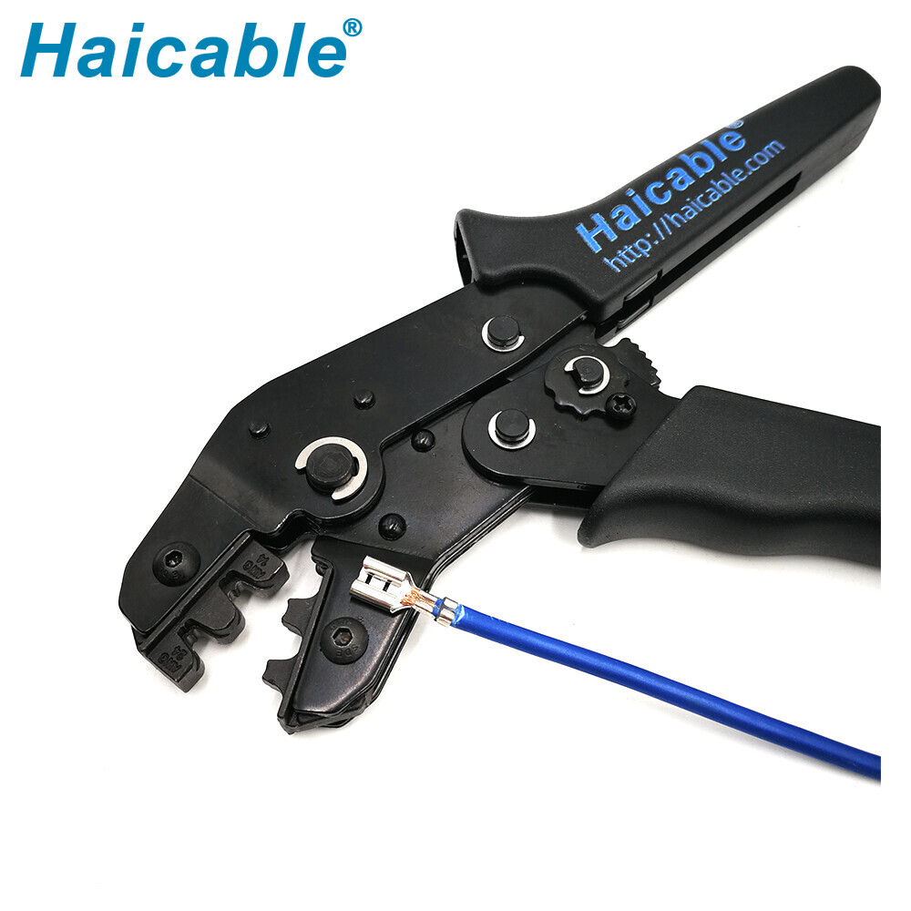 Receptáculos No Aislados Y Herramientas De Crimpado De Lengüetas SN-11011