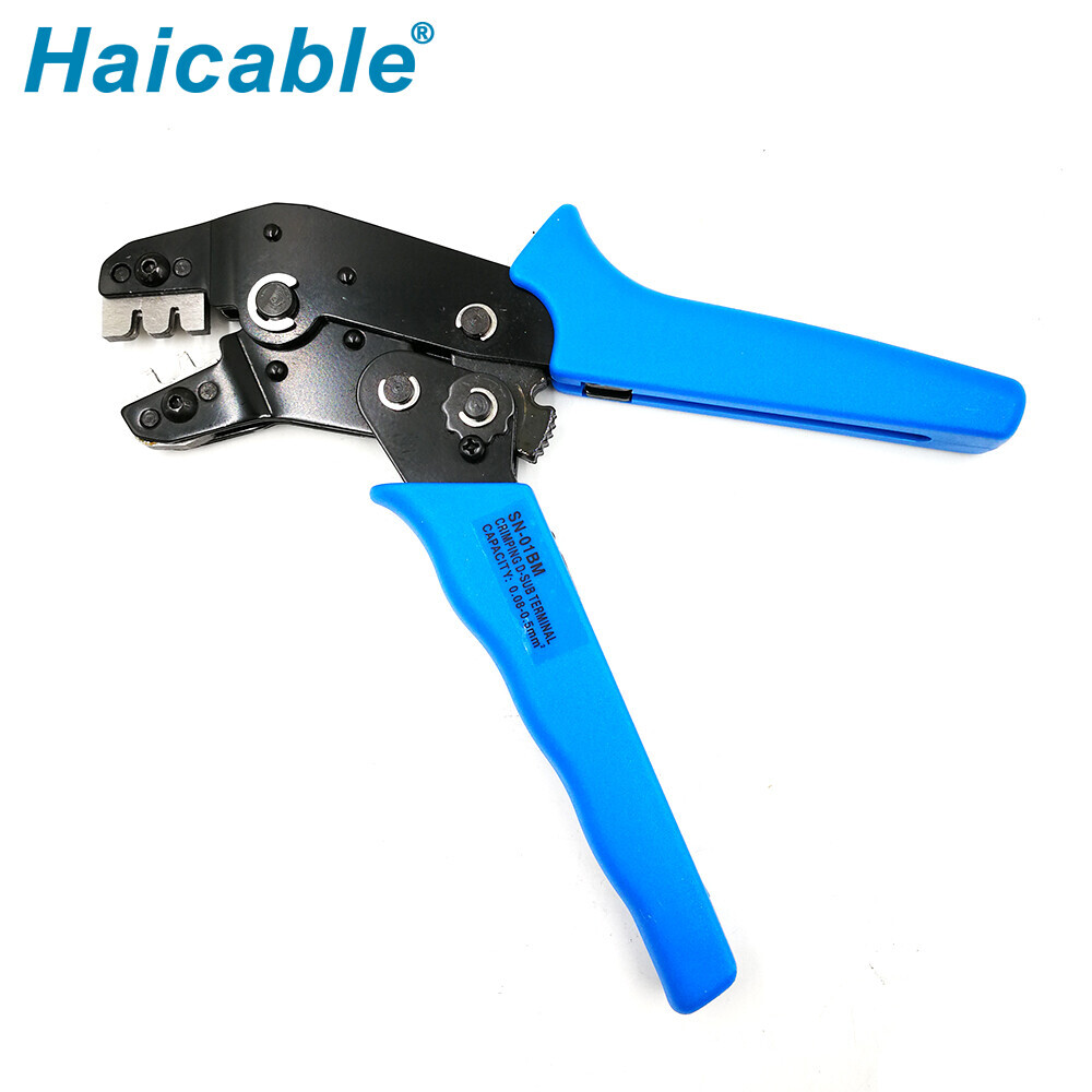 Herramientas de crimpado para conectores D-Sub SN-01BM/03BM