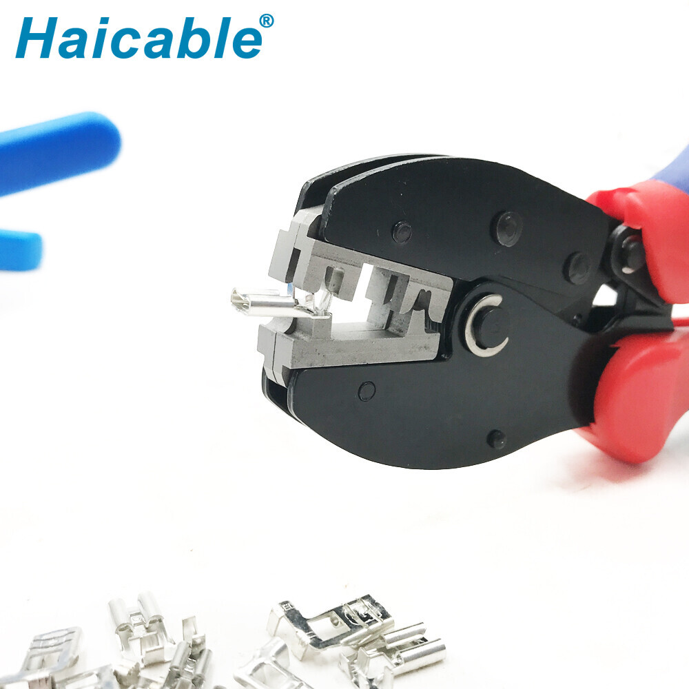 Herramientas de crimpado para terminales de bandera de 90° no aislados LY-0506FL