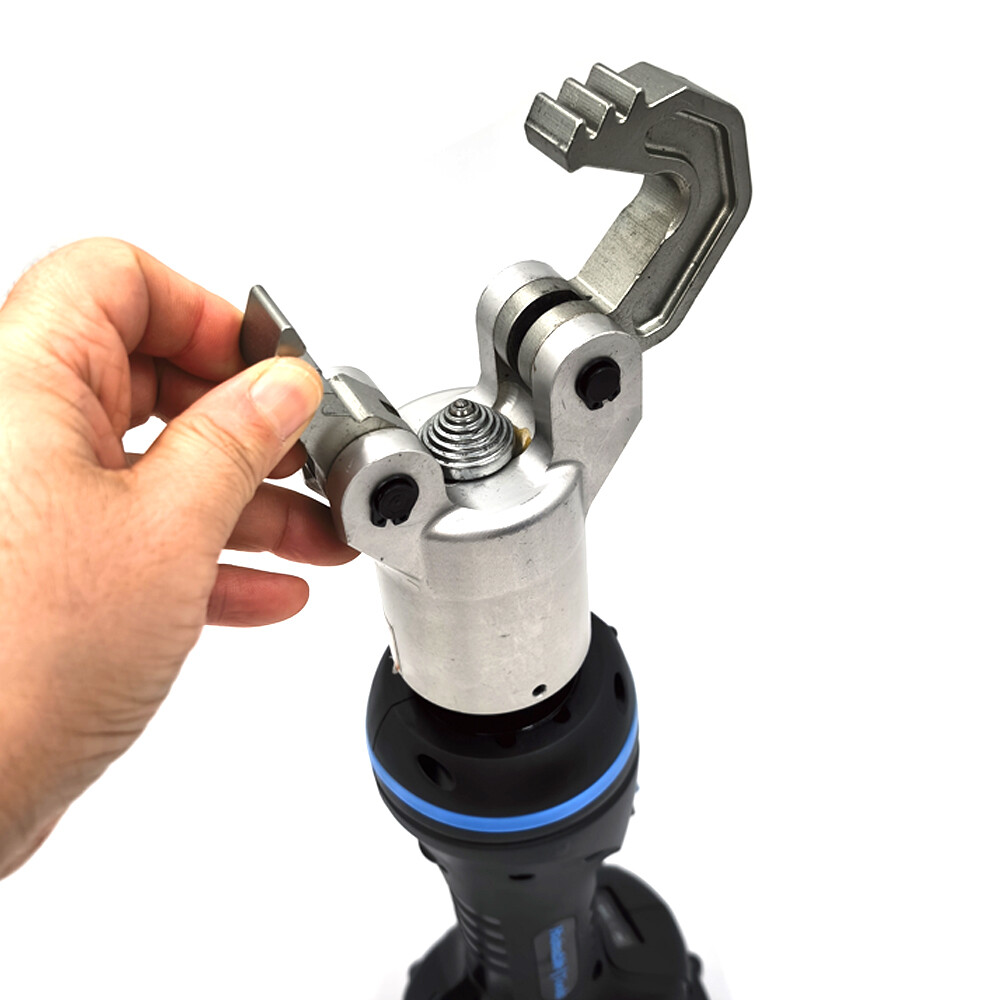 Herramientas de prensado para terminales de batería de 16-240mm² BH-240D