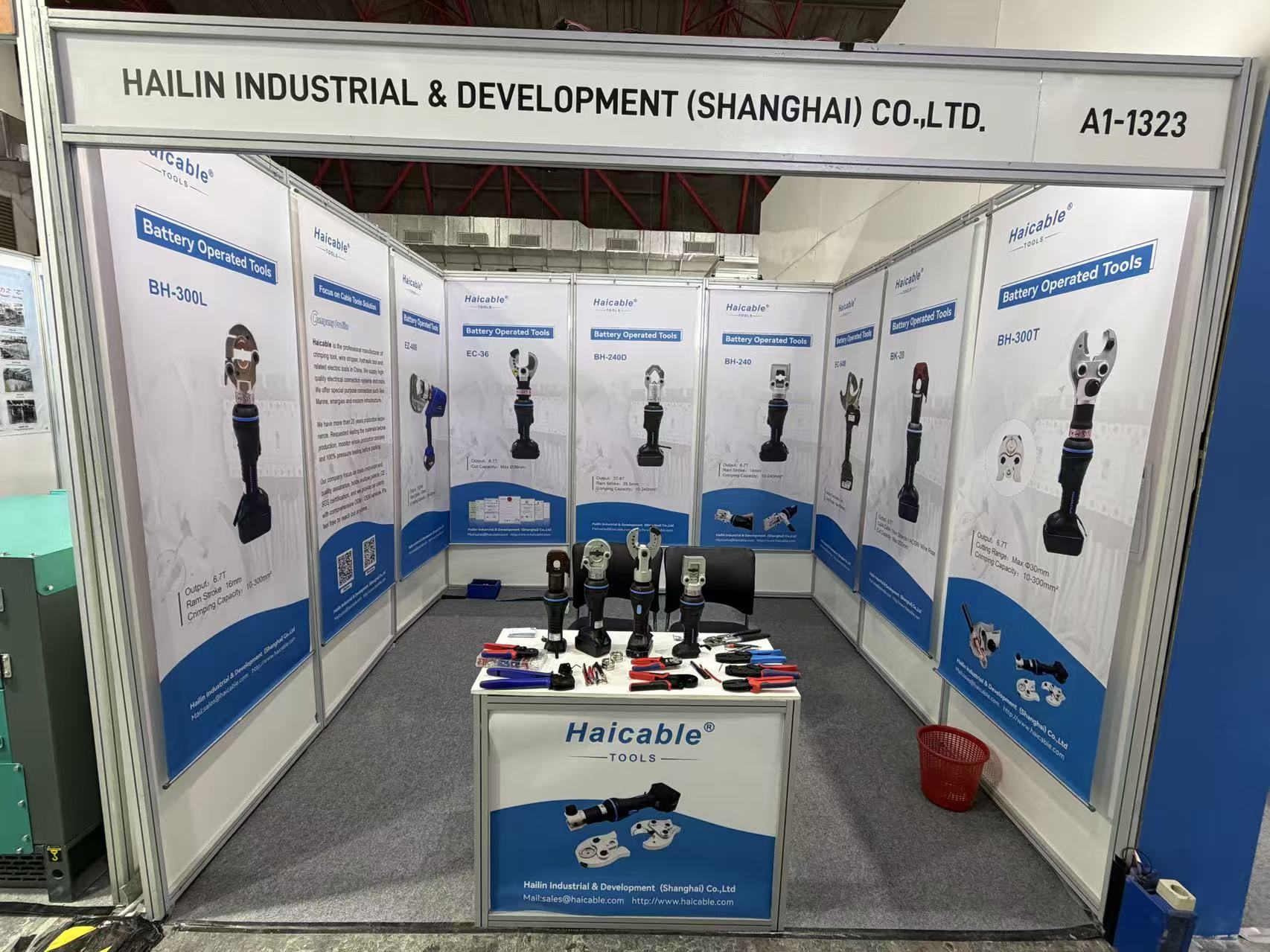 ¡De vuelta de la exposición Energy & Electrical Indonesia! ¡Gracias por conectar con nosotros! ¡De vuelta de la exposición Energy & Electrical Indonesia! ¡Gracias por conectar con nosotros!