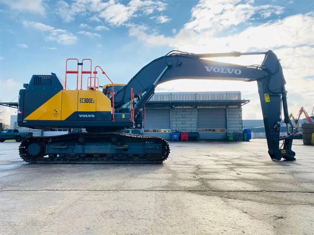 Pelle Volvo EC300 d'occasion