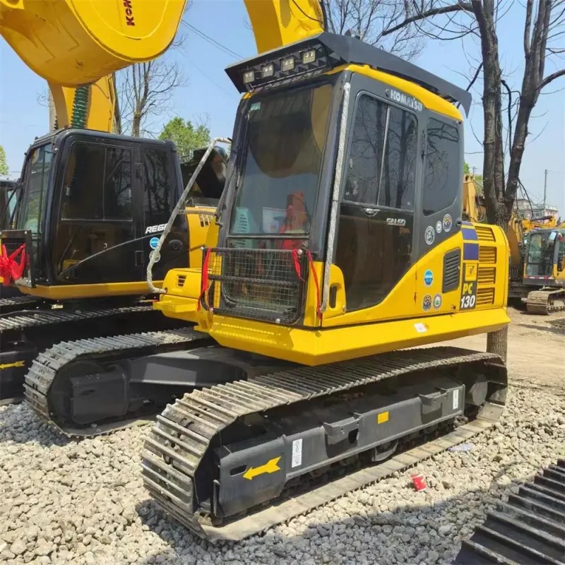 Pelle Komatsu PC130 d'occasion