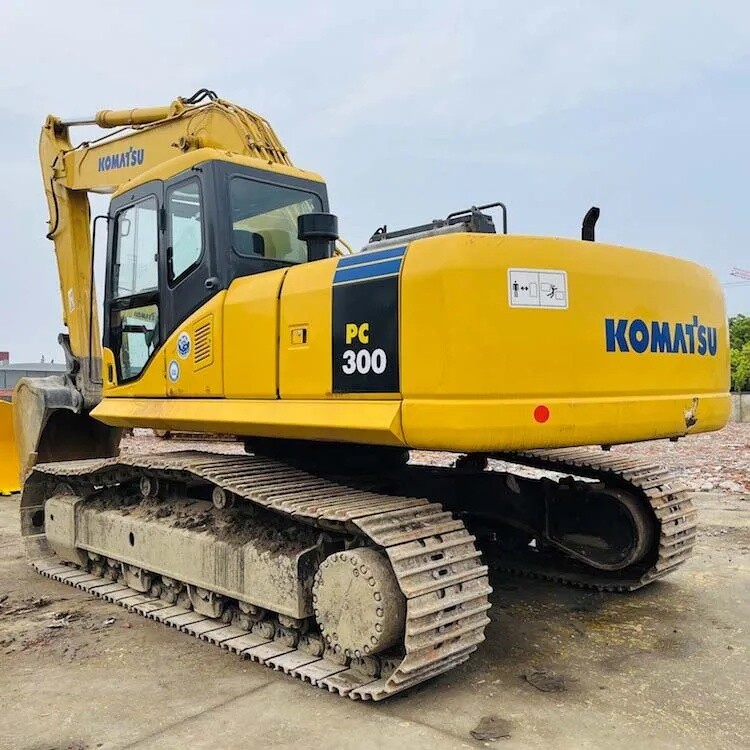 Pelle Komatsu PC300 d'occasion