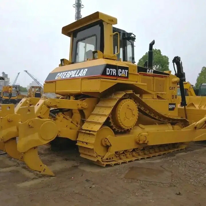 Bulldozer CAT D7 D7H D7G D7R d'occasion
