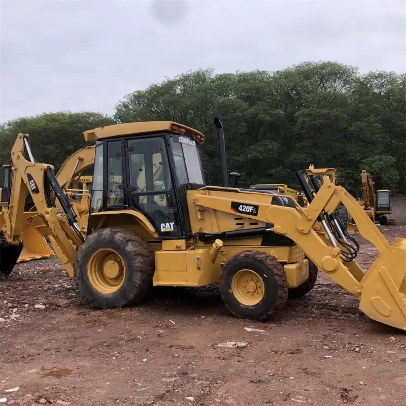 Chargeuse-pelleteuse CAT 420F d'occasion