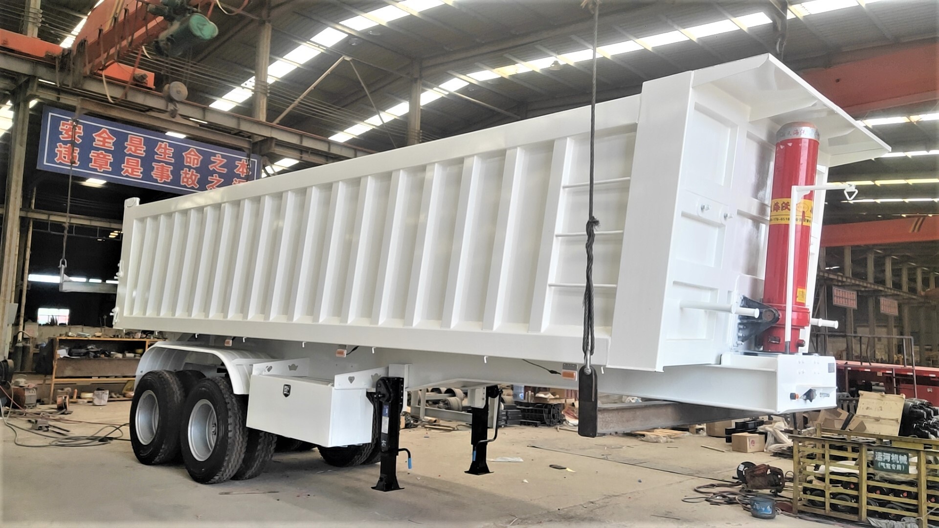 2 Essieux 40 Tonnes Semi-Remorque Basculante