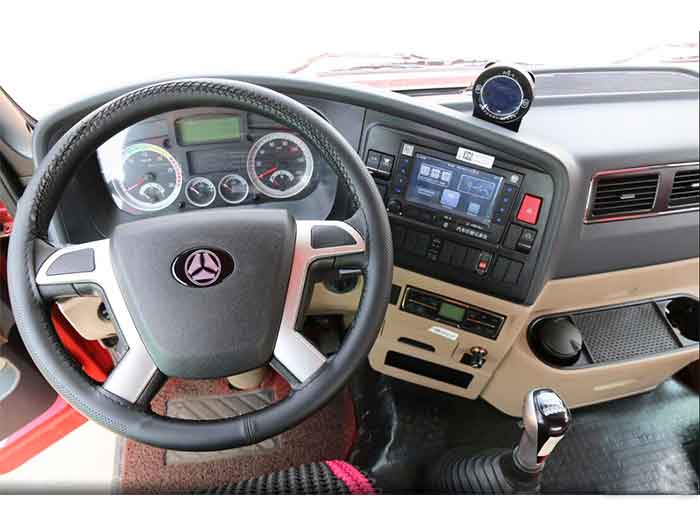 440HP HOWO NX 6x4 Camion tracteur