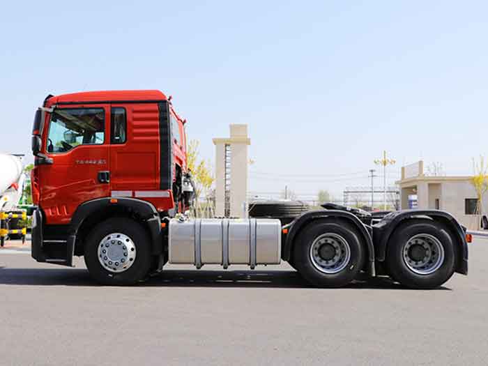 Howo TX 6x4 Camion Tracteur