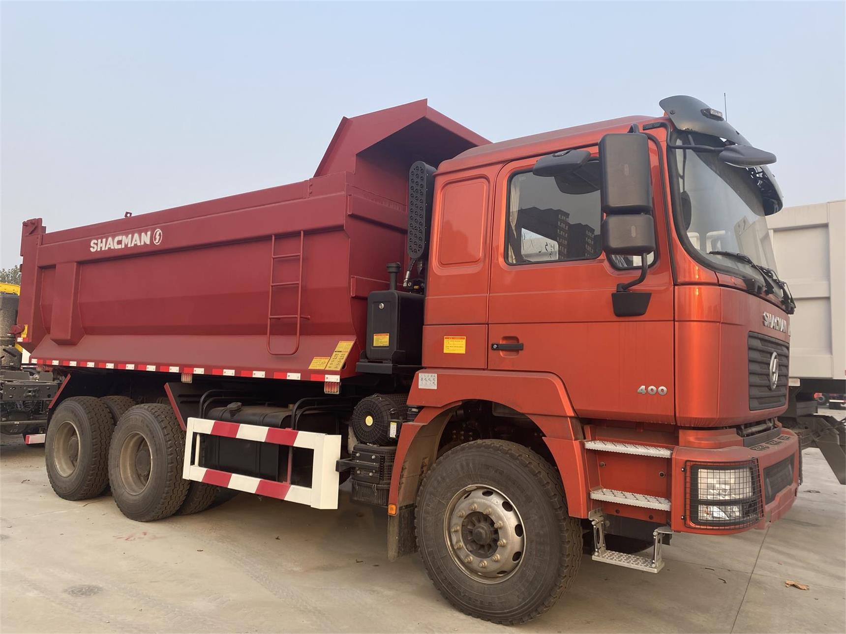 400HP Camion à benne Shacman F2000