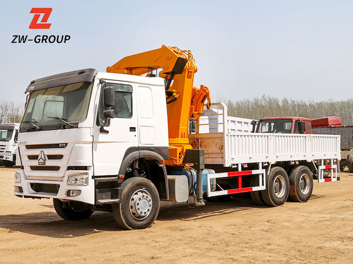 Howo 375 Truck Folding Mounted Crane