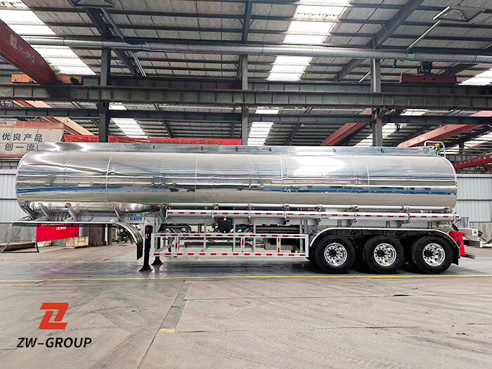 48,500 L citerne semi-remorque en aluminium poli