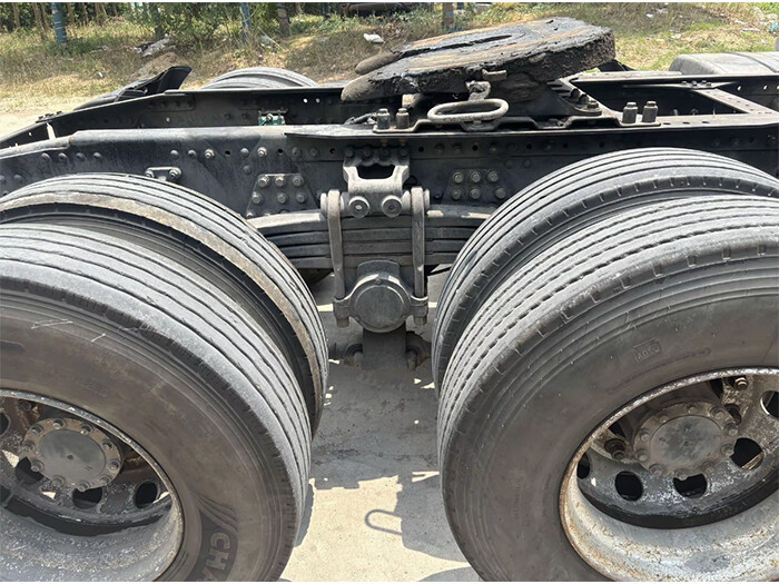 Used FAW J6P 460HP Tractor Truck for Sale