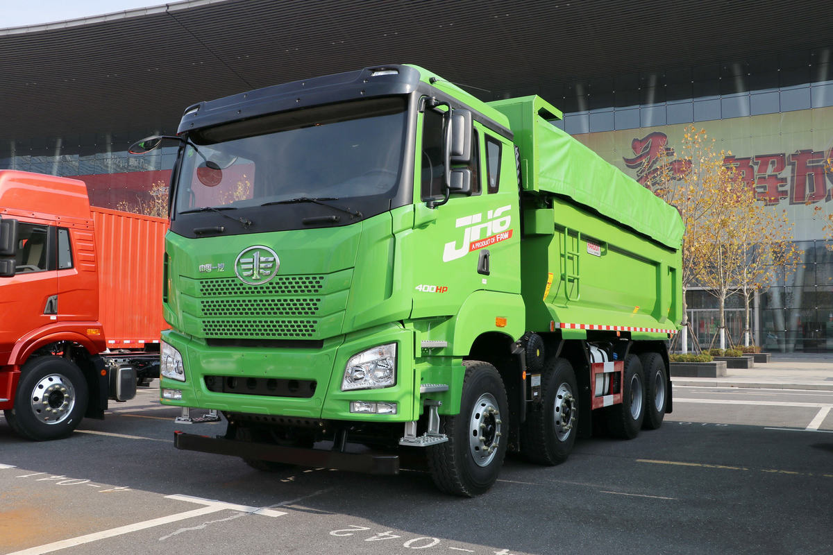 FAW JH6 8x4 400HP Camion à benne