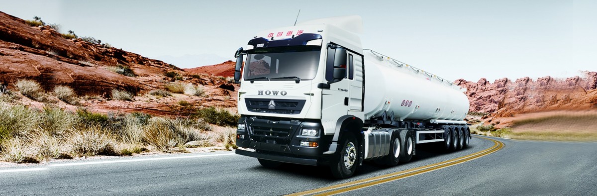 new 8x4 HOWO Oil Tank Truck 